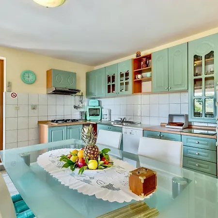 Cozy Marisol With Pleasant Terrace In