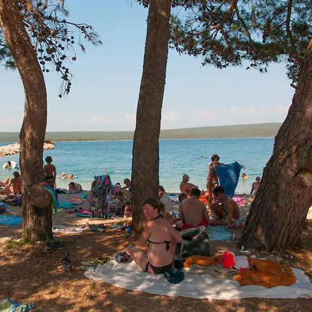 Cozy Marisol With Pleasant Terrace In Penzion Nerezine